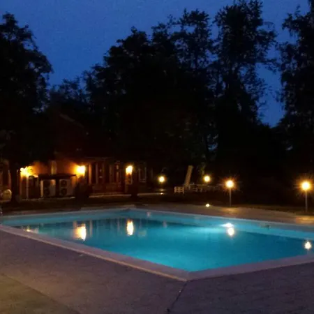 Hasta Hotel 3*