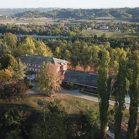 Hasta Hotel Asti